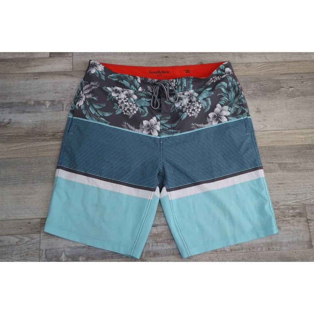 Mens Goodfellow hawaiian board shorts size 36